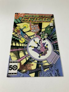 Crisis on infinite Earths 4 Nm Near Mint DC Comics