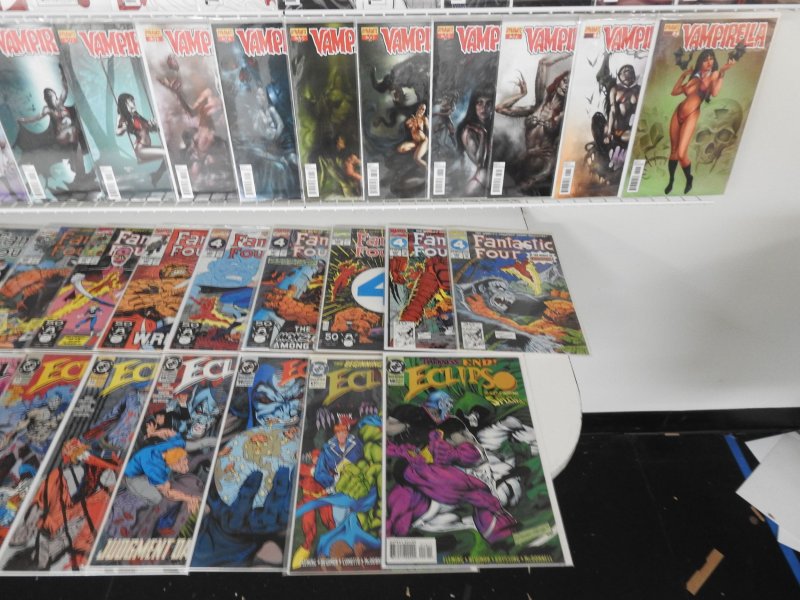 Huge Lot 150+ Comics W/ Vampirella, Deathlok, Fantastic Four+ Avg VF+ Condition!