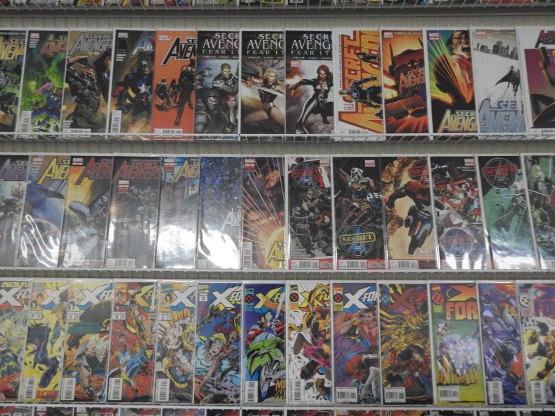 Huge Lot of 130+ Comics W/ Secret Avengers, Warlock, X-Force! Avg.  VF Condition