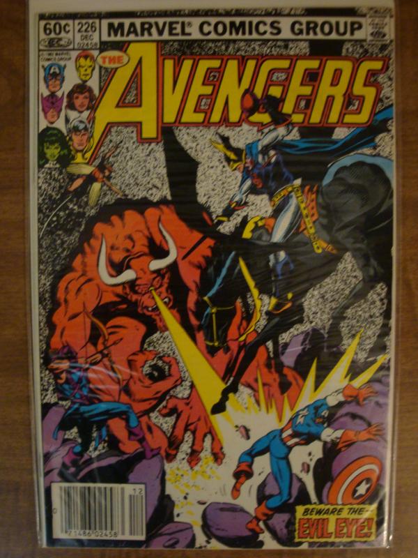 Marvel Comics The Avengers #226 FN+