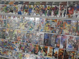 Huge Lot 160 Comics W/Handbook Marvel U, Avengers, X-Men+ Avg VF Condition!!