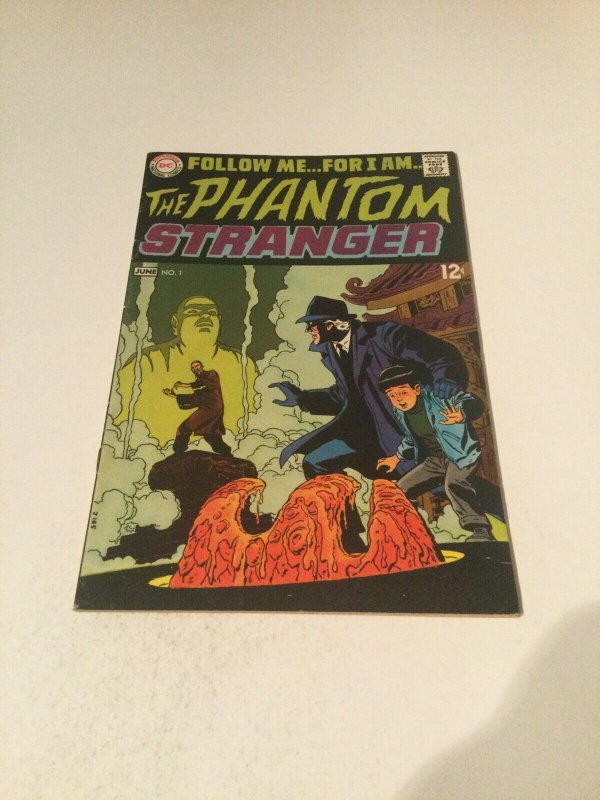 Phantom Stranger 1 Fn Fine 6.0 DC Comics