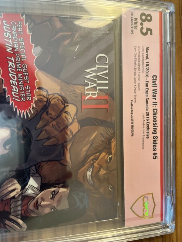 Civil War II Choosing Sides (2016) # 5 (CBCS 8.5) Signed Justin Trudeau
