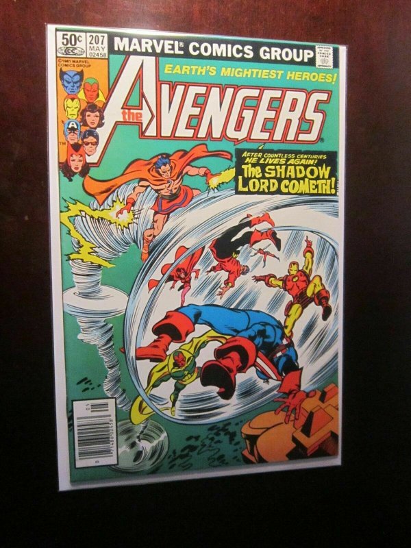 Avengers #207 Newsstand 1st Series 8.5 VF+ (1981)