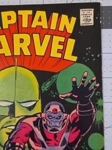 CAPTAIN MARVEL #8 | Marvel | Dec 1968 | 1st App of Cyberex & Organization