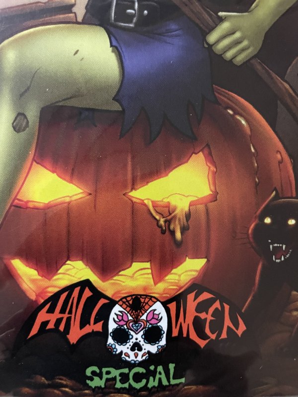 ZOMBIE TRAMP #1 MENDOZA RISQUE HALLOWEEN SPECIAL EXCLUSIVE LTD 500 NM-