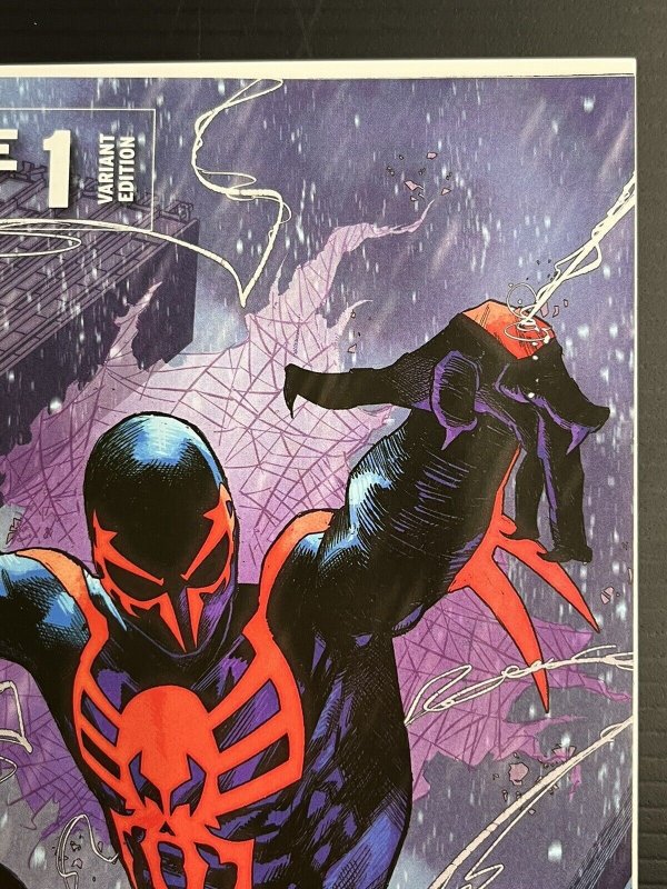 ULTIMATE SPIDER-MAN #1 COSTUME COVER C 2024 NM MARVEL COMICS IN-HAND PROSHIPPER