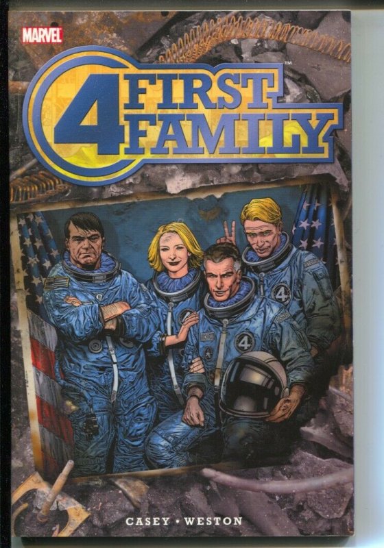 Fantastic Four: First Family-Joe Casey-2006-PB-VG/FN