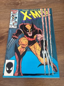 Uncanny X-Men # 207 NM- Marvel Comic Book Wolverine Storm Colossus 22 J437