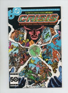 Crisis On Infinite Earths #3 - George Perez Art - (Grade 9.2) 1985