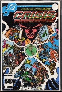 Crisis on Infinite Earths #6 (1985) [Key Issue]
