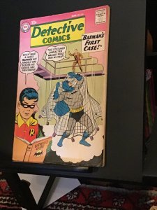Detective Comics #265 (1959) Wow! Batman’s first case!