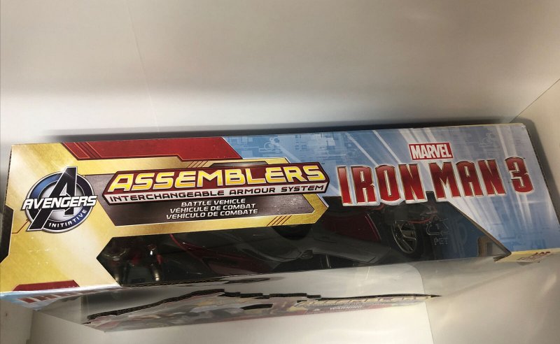 Marvel - Iron Man 3 Assemblers Battle Vehicle Interchangeable Armour System-2012