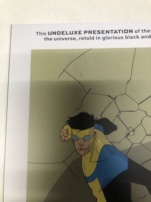 The Invincible Undeluxe (2023) #1 (VF/NM) Facsimile Edition • Robert Kirkman