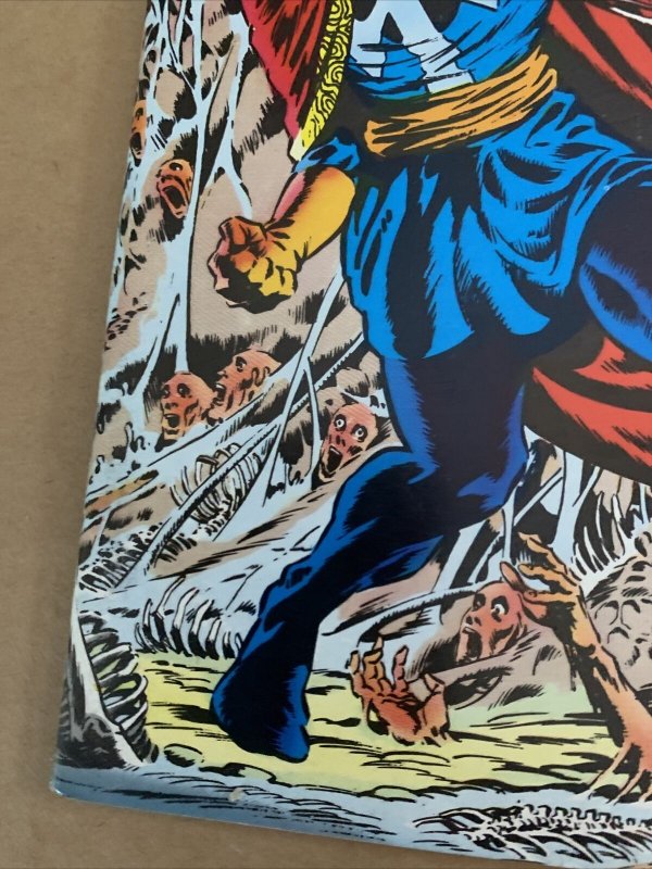 DOCTOR STRANGE SPECIAL EDITION #1 BERNIE WRIGHTSON WRAP-AROUND COVER ART 1983 