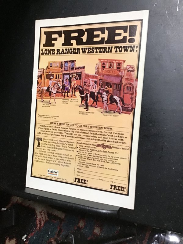 The Avengers #219 (1982) Moondragon! High-grade key! VF/NM Wow!