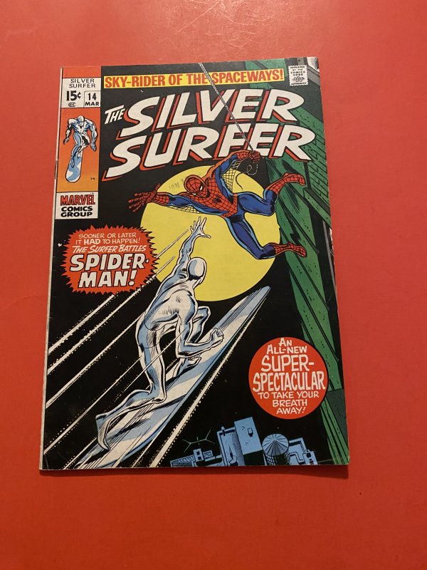 The Silver Surfer #14 (1970) 1st  Spiderman vs surfer