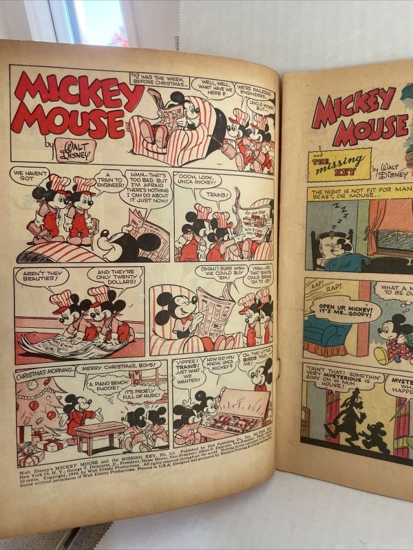 Four Color #261 Walt Disney’s Mickey Mouse And The Missing Key