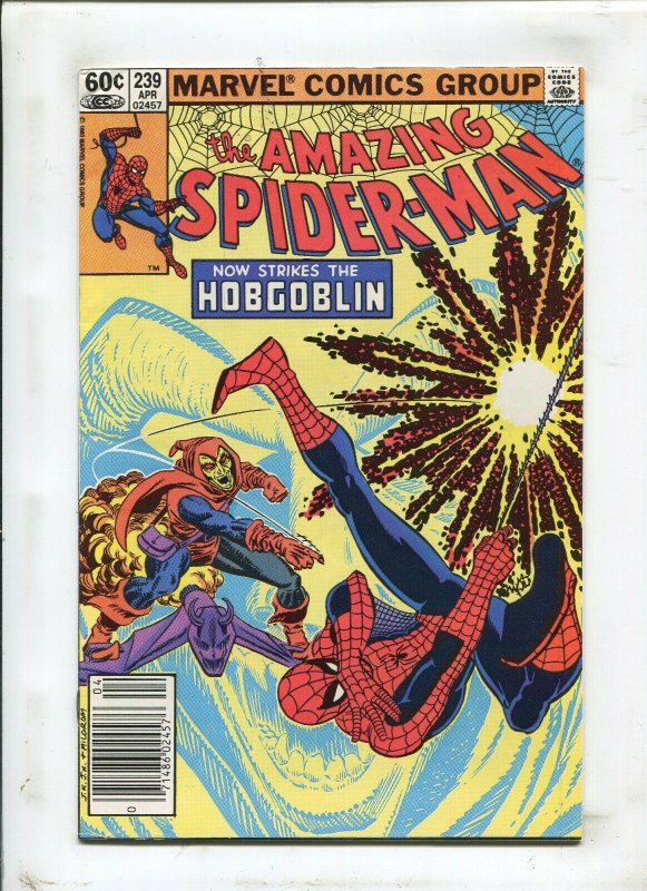 AMAZING SPIDER-MAN #239 - NEWSTAND EDITION! - (9.2) 1983