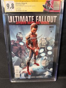 ULTIMATE FALLOUT #4 (2011) CGC SS 9.8 2nd PRINT - Signed By Bagley & Bendis