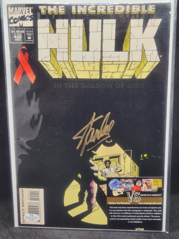 SIGNED BY STAN LEE- Incredible Hulk # 420