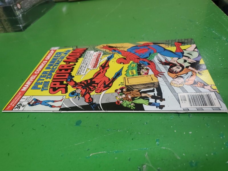 Spectacular Spider-Man Peter Parker Tarantuala 1976 Marvel VF