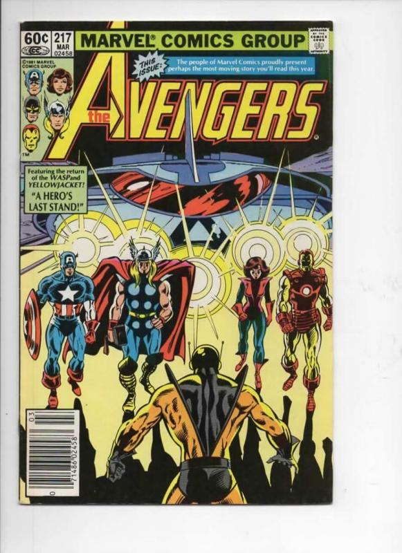 AVENGERS #217, VF, Captain America, Thor, Iron Man, 1963 1982, Marvel, UPC