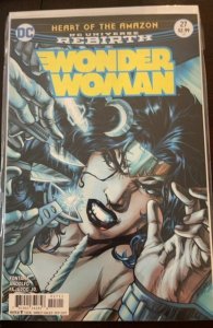 Group Lot of 25 Comics (See Details) Wonder Woman