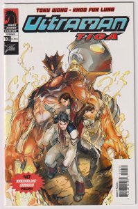 Dark Horse! Ultraman Tiga! Issue #10!