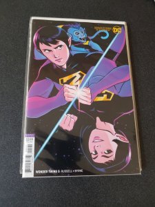 ​WONDER TWINS #5 VIRGIN VARIANT