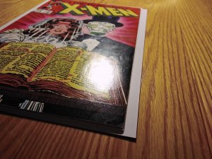 The Uncanny X-Men #179 1st Leech (1984) Newsstand Edition