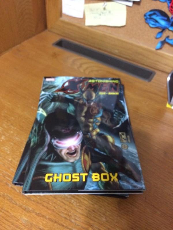 Astonishing X-Men Ghost Box Hardcover Collects Issues 25-30 Plus 1-2 Nm TPB