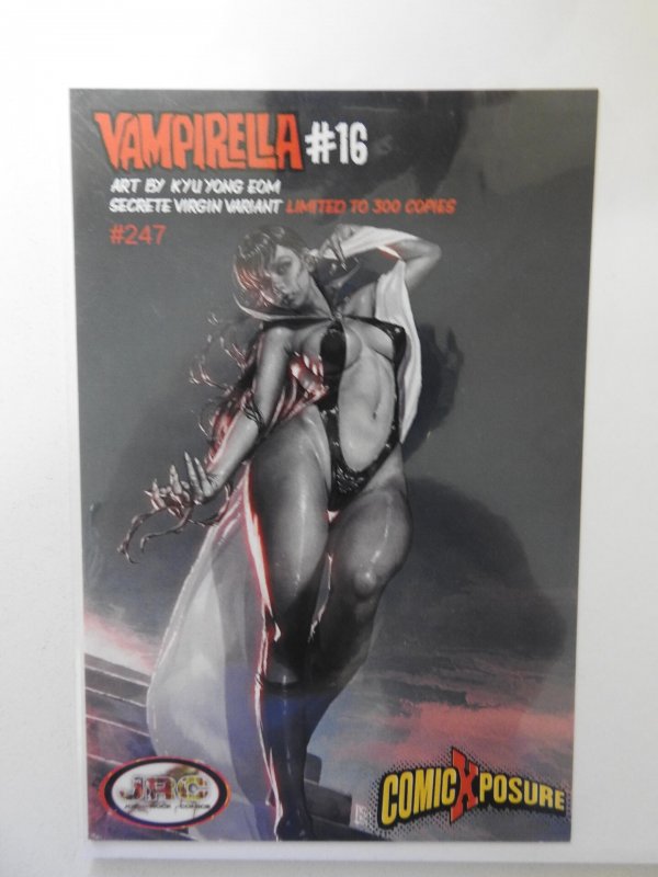 Vampirella #16 Variant W/COA