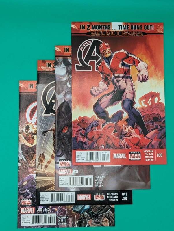 New Avengers Secret Wars Lot Of 4: #30, 31, 41, 41 - MARVEL Comics (2015) VF/NM
