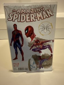 Amazing Spider-Man #1 (Legacy #757)  2015  Alex Ross Design Variant!