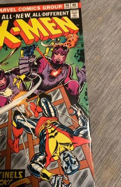 The X-Men #98 (1976)John Byrne Art, Vs the Sentinels