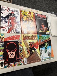 Lot of 10 Comic Lot (see pictures) 221-34