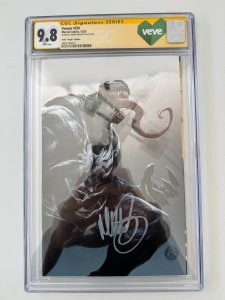 VENOM 250 Virgin VARIANT CGC 9.8 NYCC SIgned MARK BROOKS Ve Ve EXCLUSIVE (2025)