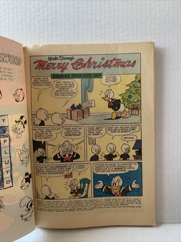 Walt Disney’s Merry Christmas #39 Dell Giant 