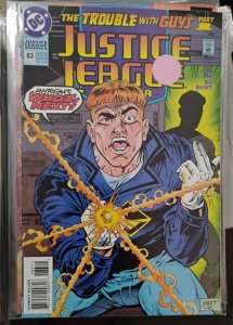 JUSTICE LEAGUE AMERICA  # 83 1993 DC COMICS   2 GUY GARDINERS ?