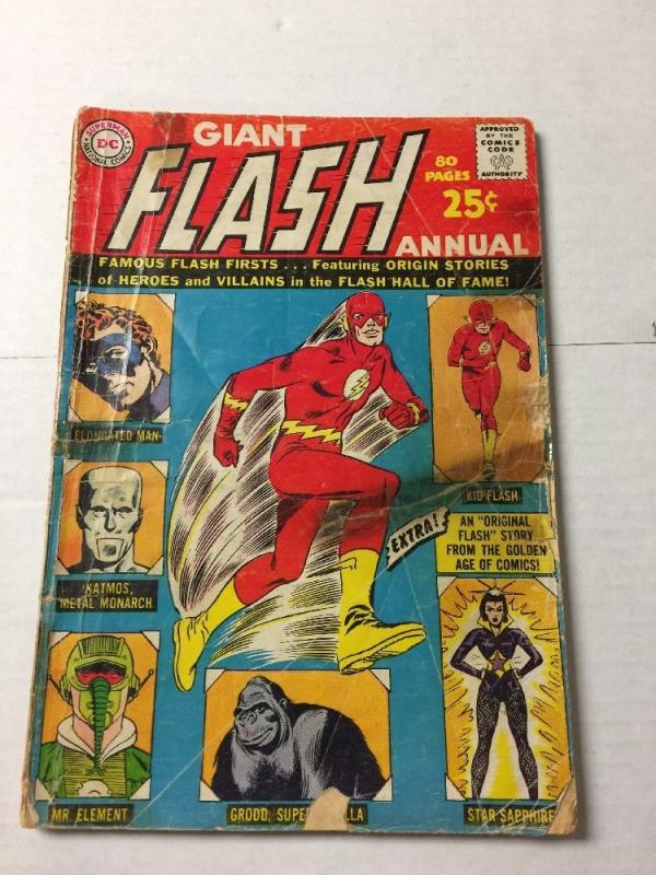 Giant Flash Annual 1 2.0 Gd Good Tape And Cover Detached