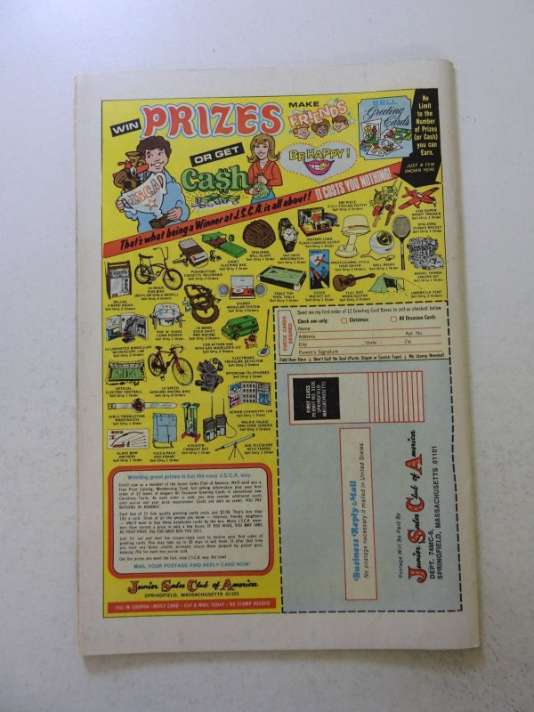 The Defenders #16 (1974) VF- condition MVS intact