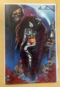 La Muerta Retaliation #1 Elias Chatzoudis Premium Foil Variant Signed by Pulido