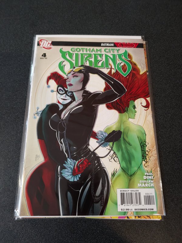 Gotham City Sirens #4 (2009)