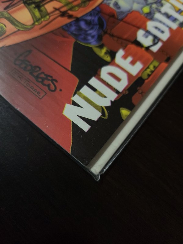 Signed NM Vamperotica #19 Nude Edition (1996)