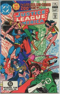 Justice League #200 (1960) - 9.0 VF/NM *A League Divided/George Perez*