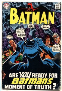 BATMAN #211 - 1969- DC Silver Age - comic book