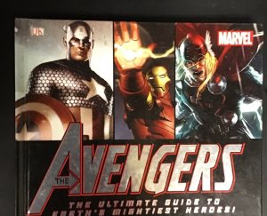 2012 The Avengers Ultimate Guide to Earth's Mightiest Heroes HC DK Marvel