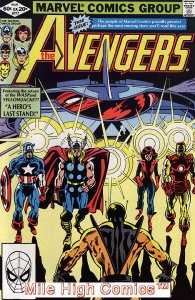 AVENGERS  (1963 Series)  (MARVEL) #217 Very Good Comics Book