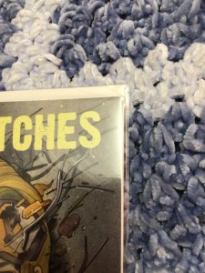 Wrestches #1 comic Tom 101 exclusive peach momoko trade dress special edition